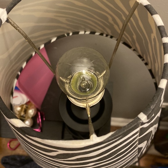 Lamp - Picture 2 of 3